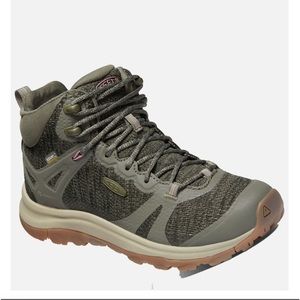 NEW Women’s Keen Terradora II Hiking Boots